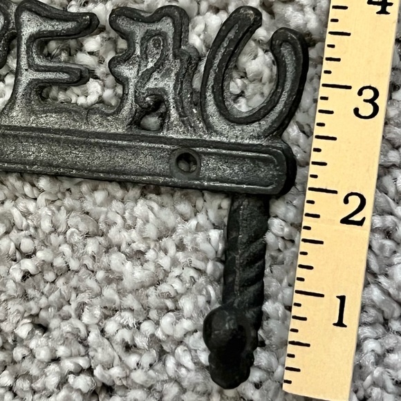 “MANTEAU” Metal Coat Rack 8-inch 3-Hook Wall-Mounted “French for Coats” - Picture 7 of 9